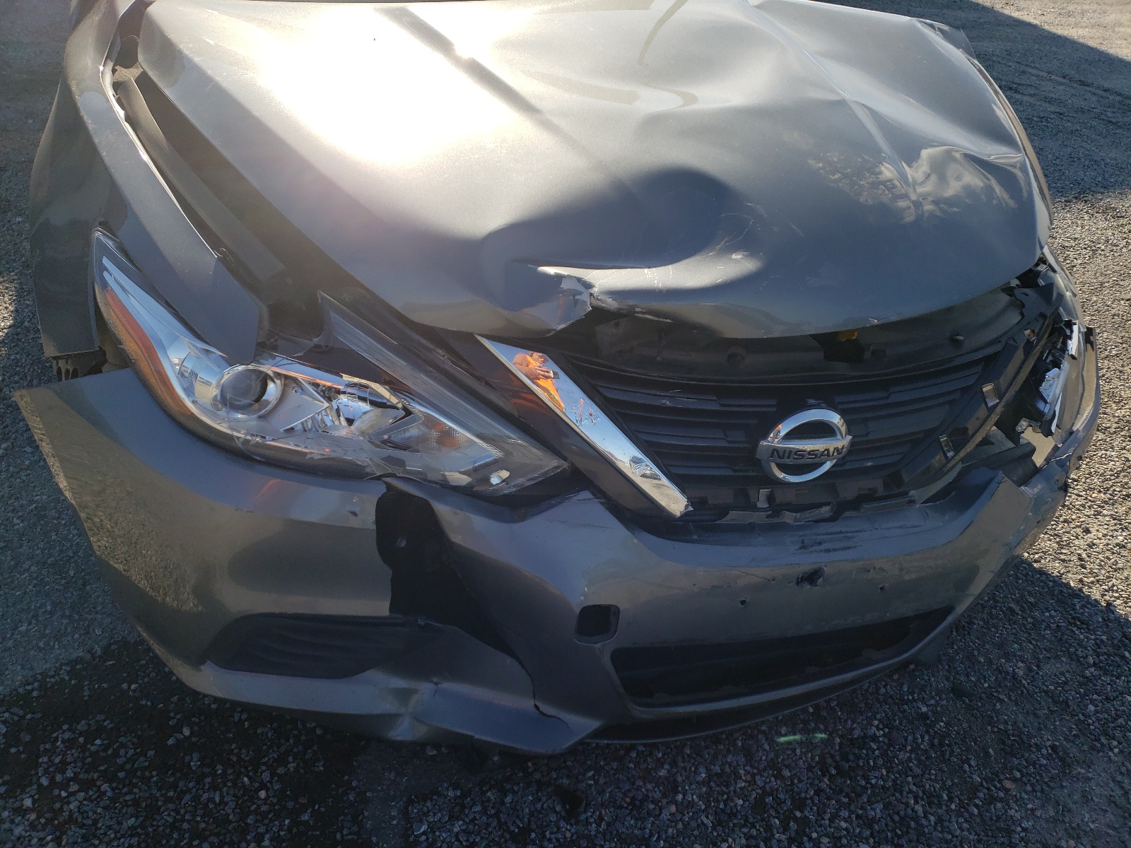 Photo 9 from auction – 2017 NISSAN ALTIMA 2.5 with VIN 1N4AL3AP3HN365883