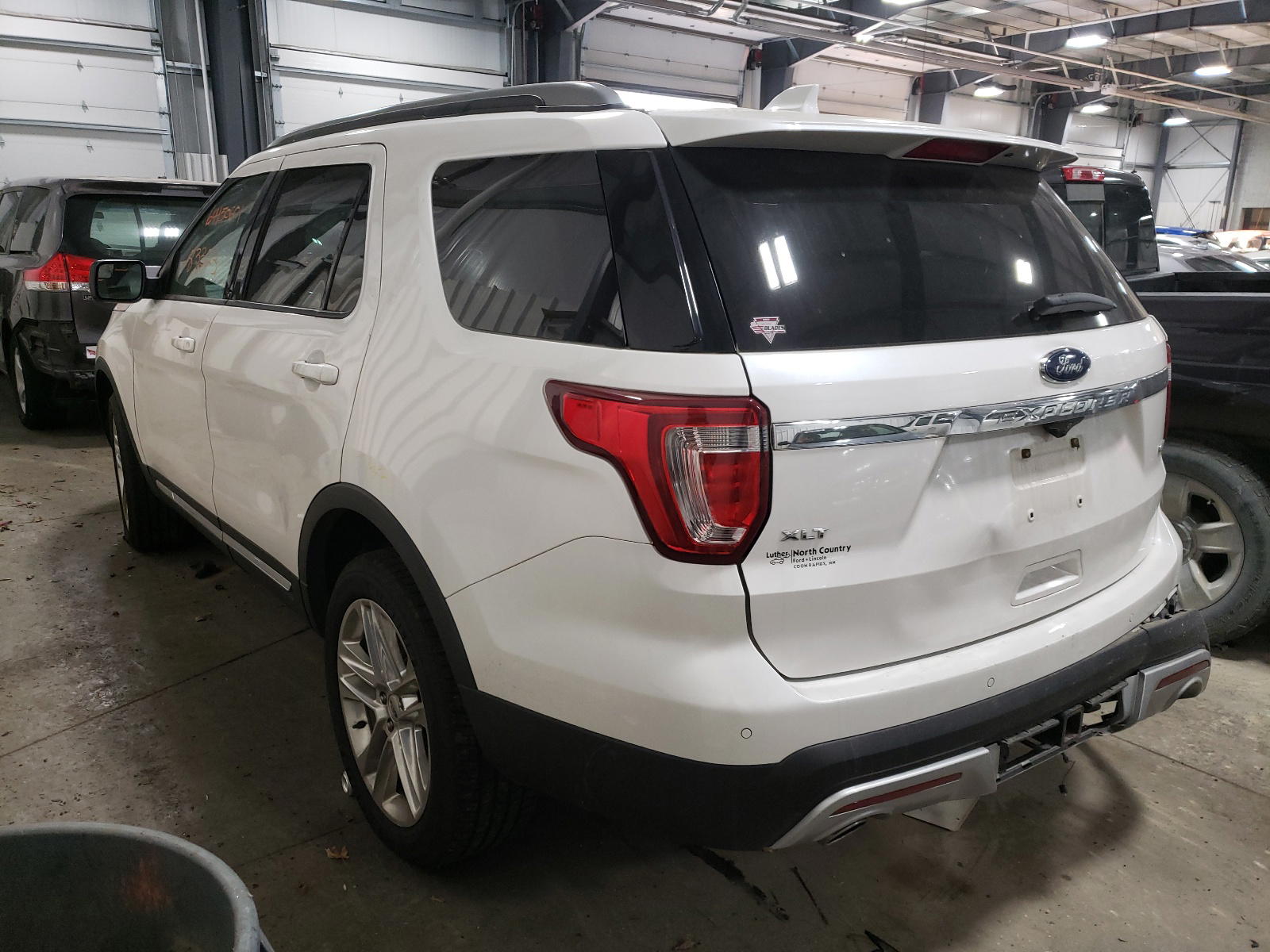 Photo 3 from auction – 2016 FORD EXPLORER X with VIN 1FM5K8D82GGD02479