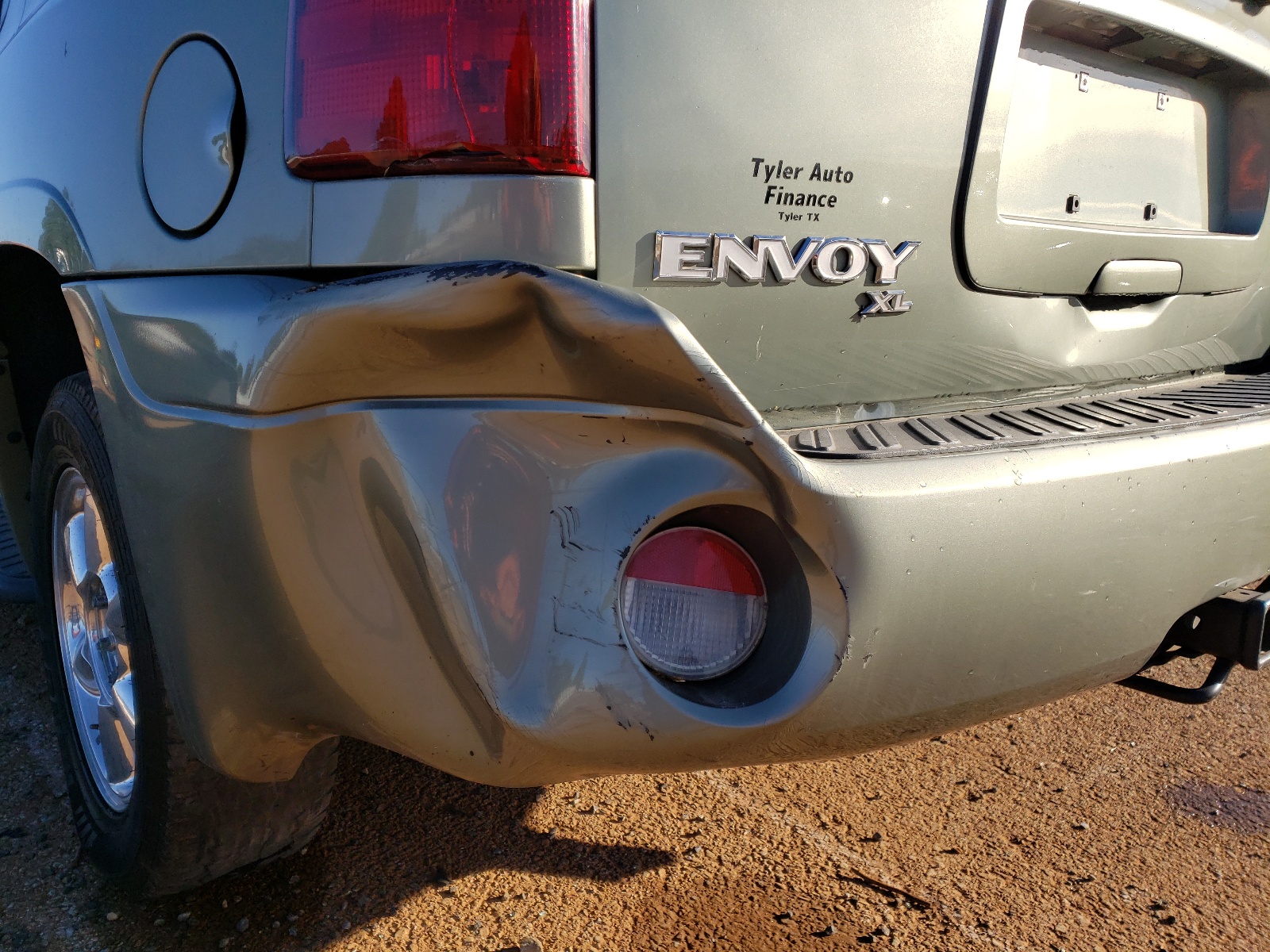 Photo 9 from auction – 2003 GMC ENVOY XL with VIN 1GKES16PX36235523