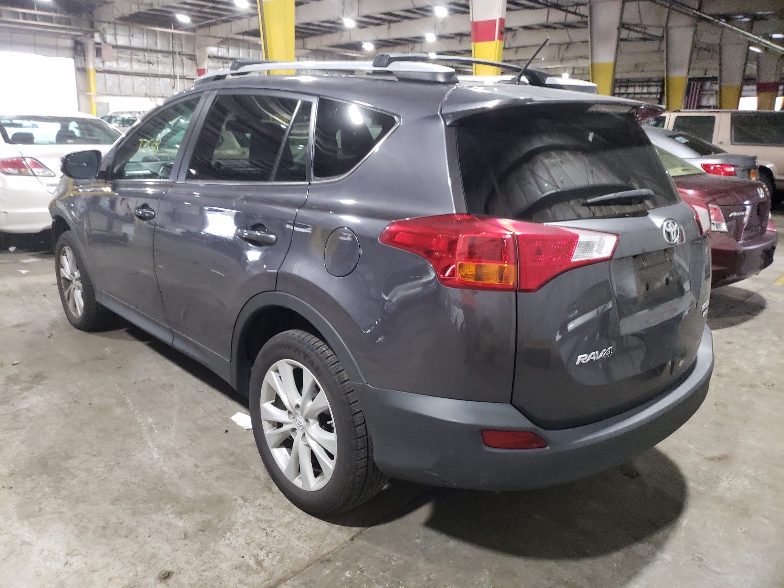 Photo 3 from auction – 2015 TOYOTA RAV4 LIMIT with VIN 2T3DFREV5FW408068