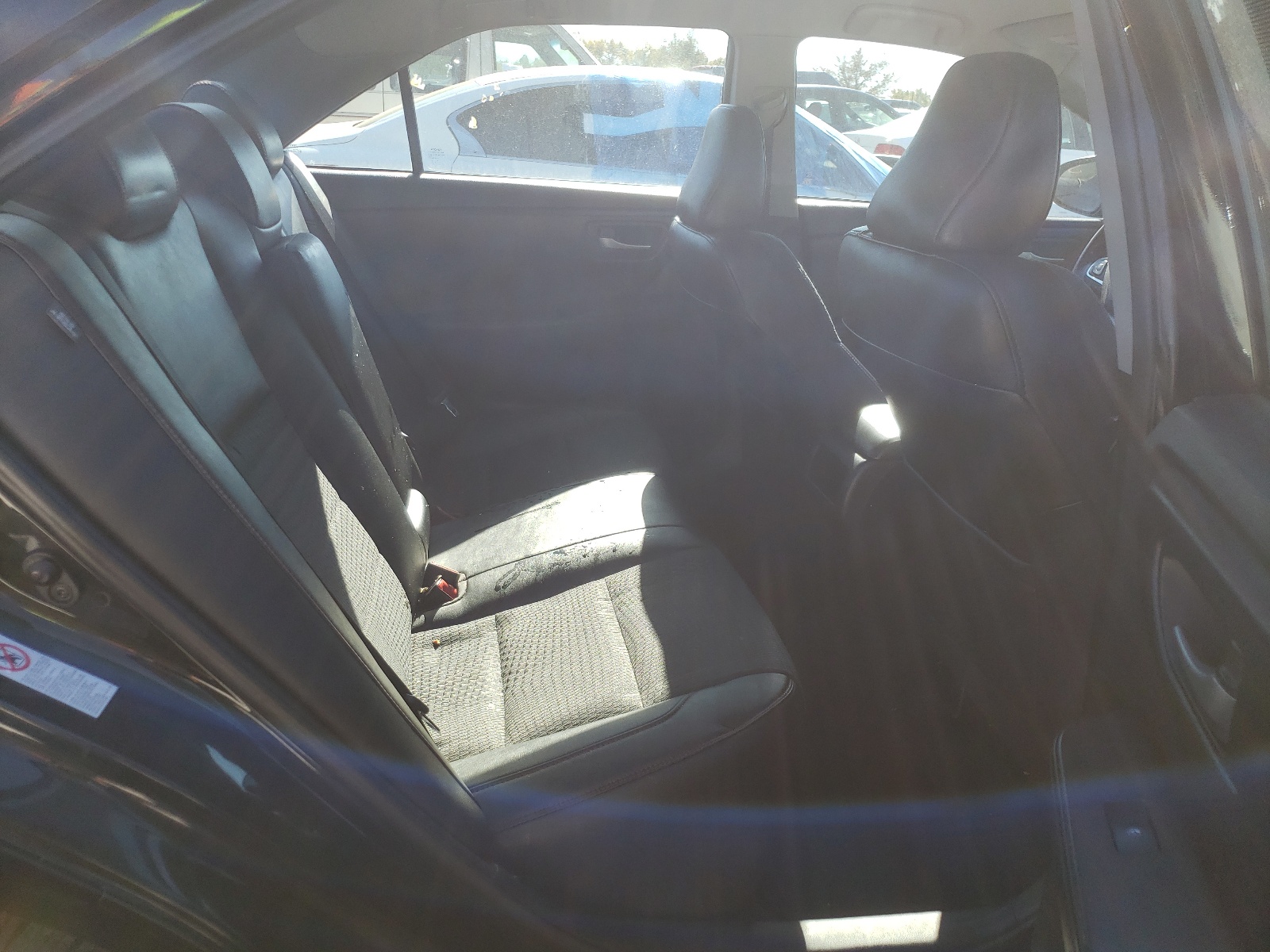 Photo 6 from auction – 2015 TOYOTA CAMRY LE with VIN 4T1BF1FK6FU100851