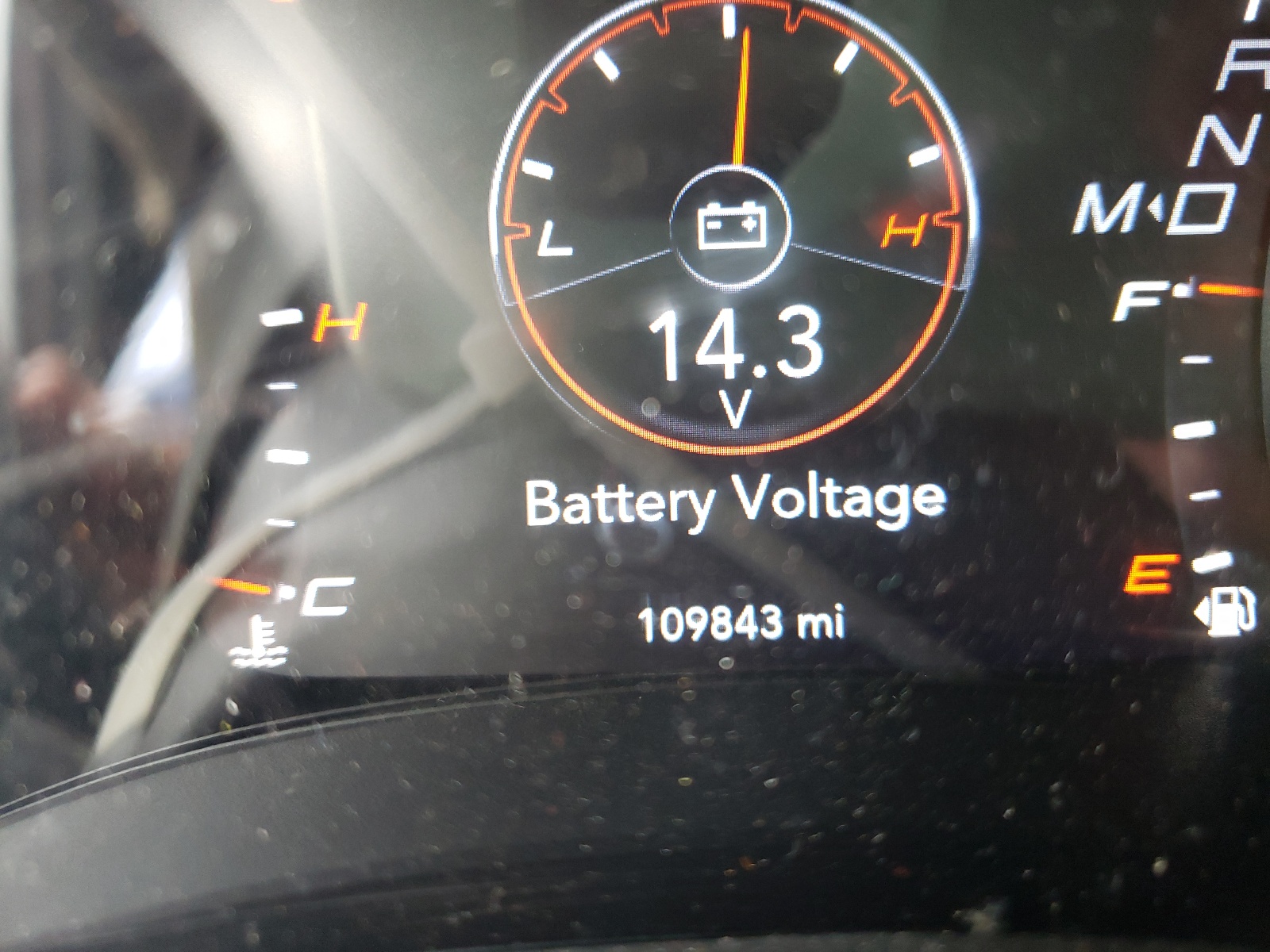 Photo 8 from auction – 2018 DODGE CHARGER SX with VIN 2C3CDXHG5JH125606