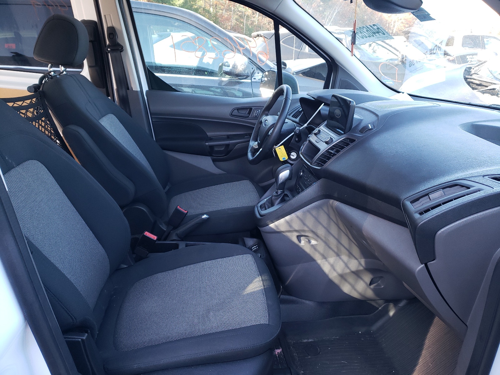 Photo 5 from auction – 2019 FORD TRANSIT CO with VIN NM0LS7E24K1383963