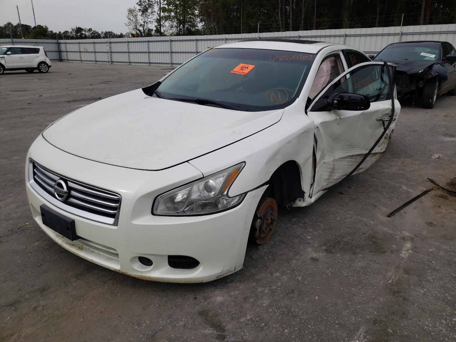 Photo 2 from auction – 2014 NISSAN MAXIMA S with VIN 1N4AA5AP0EC489926