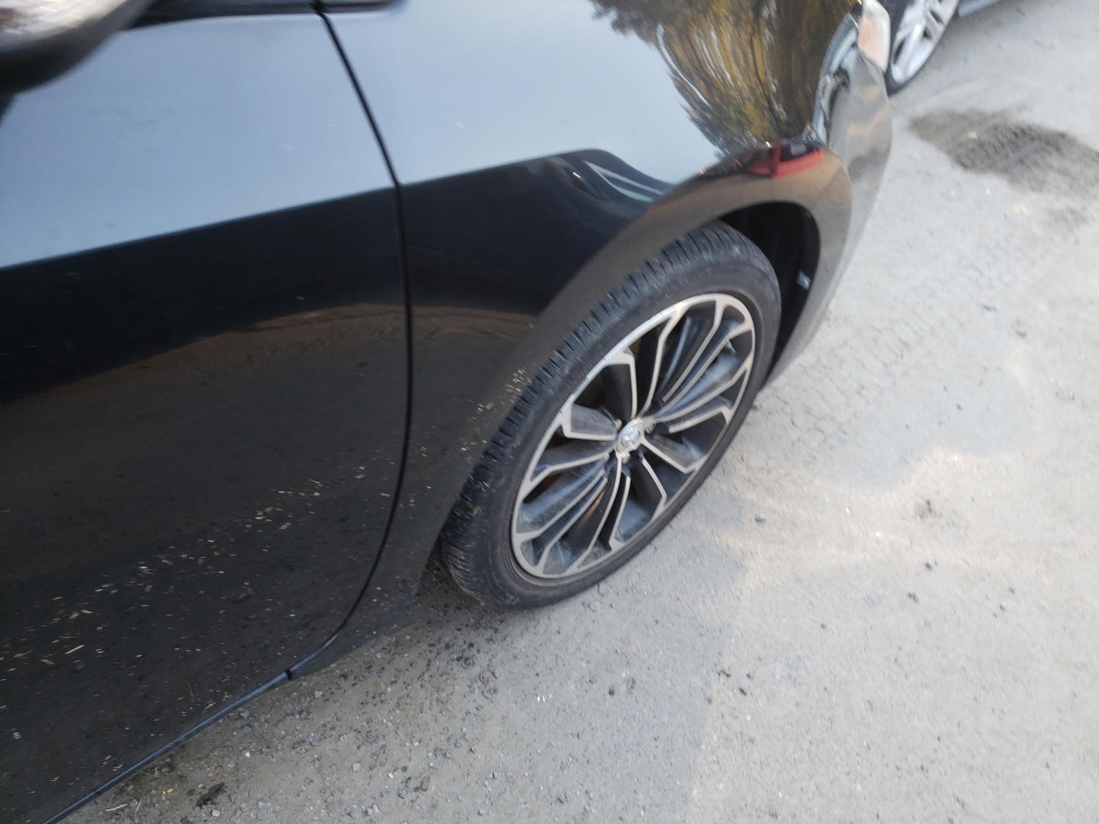 Photo 9 from auction – 2015 TOYOTA COROLLA L with VIN 2T1BURHE9FC339713
