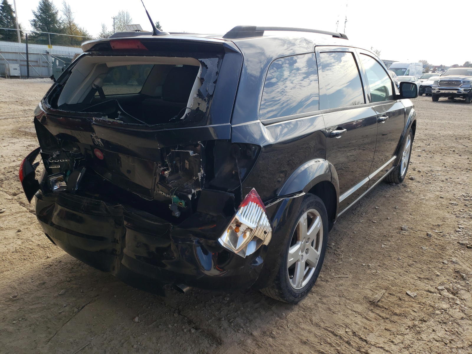 Photo 4 from auction – 2010 DODGE JOURNEY CR with VIN 3D4PH5FV9AT265479