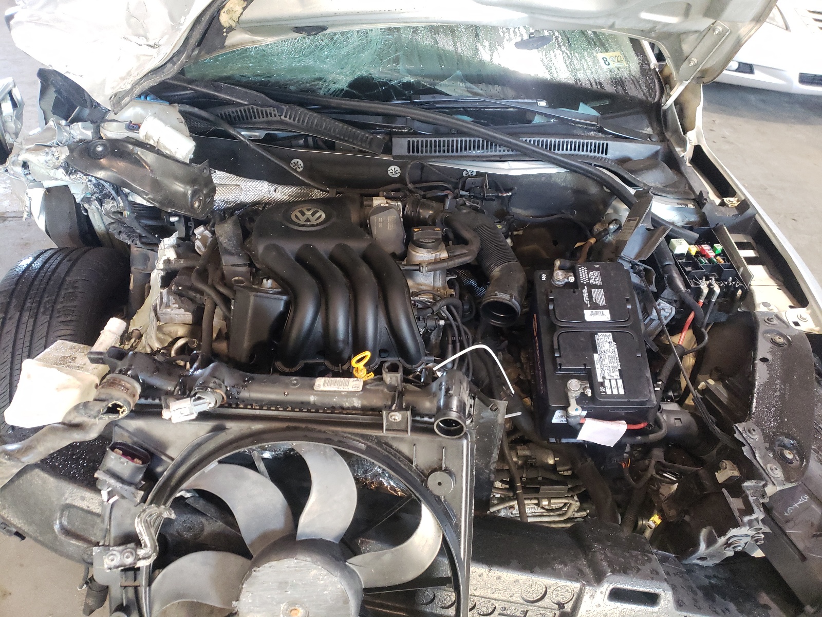 Zdjęcie 7 z aukcji – 2012 VOLKSWAGEN JETTA BASE z VIN 3VW2K7AJ6CM346894
