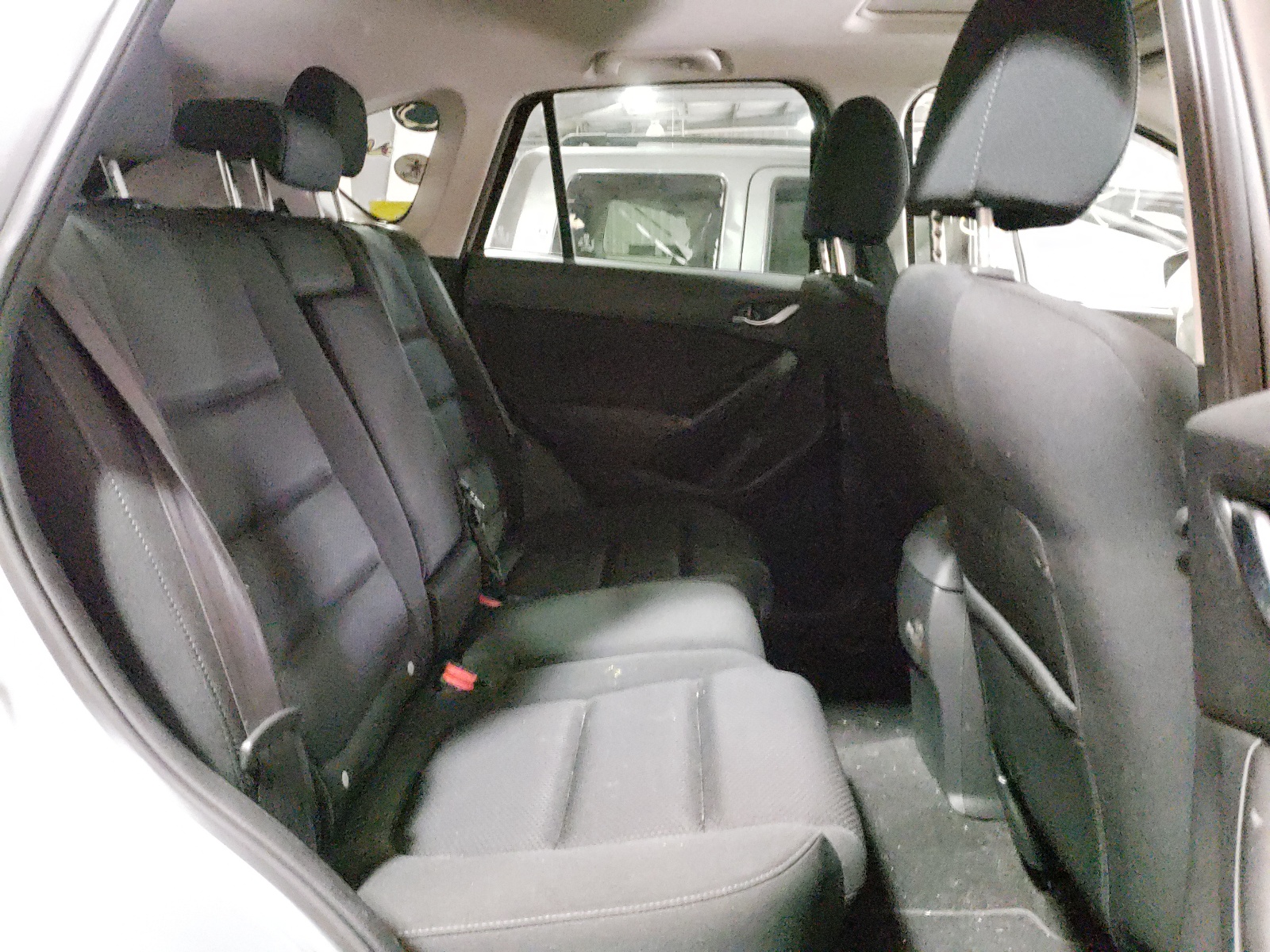 Photo 6 from auction – 2016 MAZDA CX-5 TOURI with VIN JM3KE4CY8G0712504
