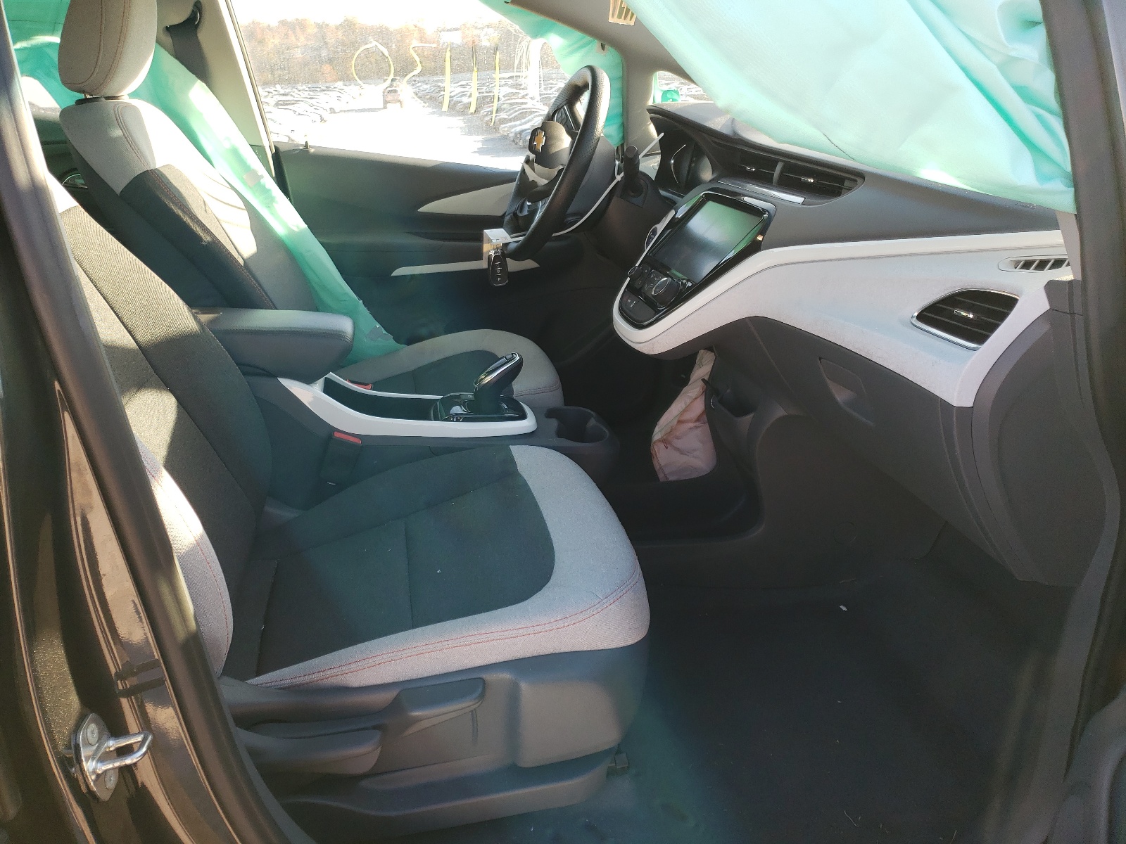 Photo 5 from auction – 2017 CHEVROLET BOLT EV LT with VIN 1G1FW6S03H4182959