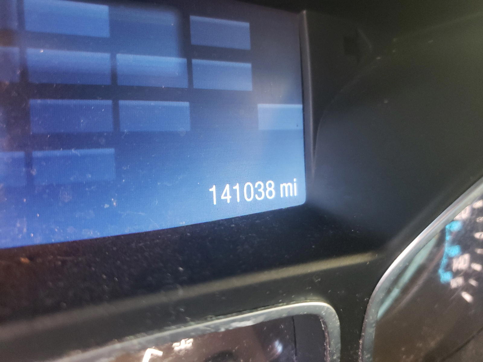 Photo 8 from auction – 2015 FORD ESCAPE SE with VIN 1FMCU0G78FUB24342