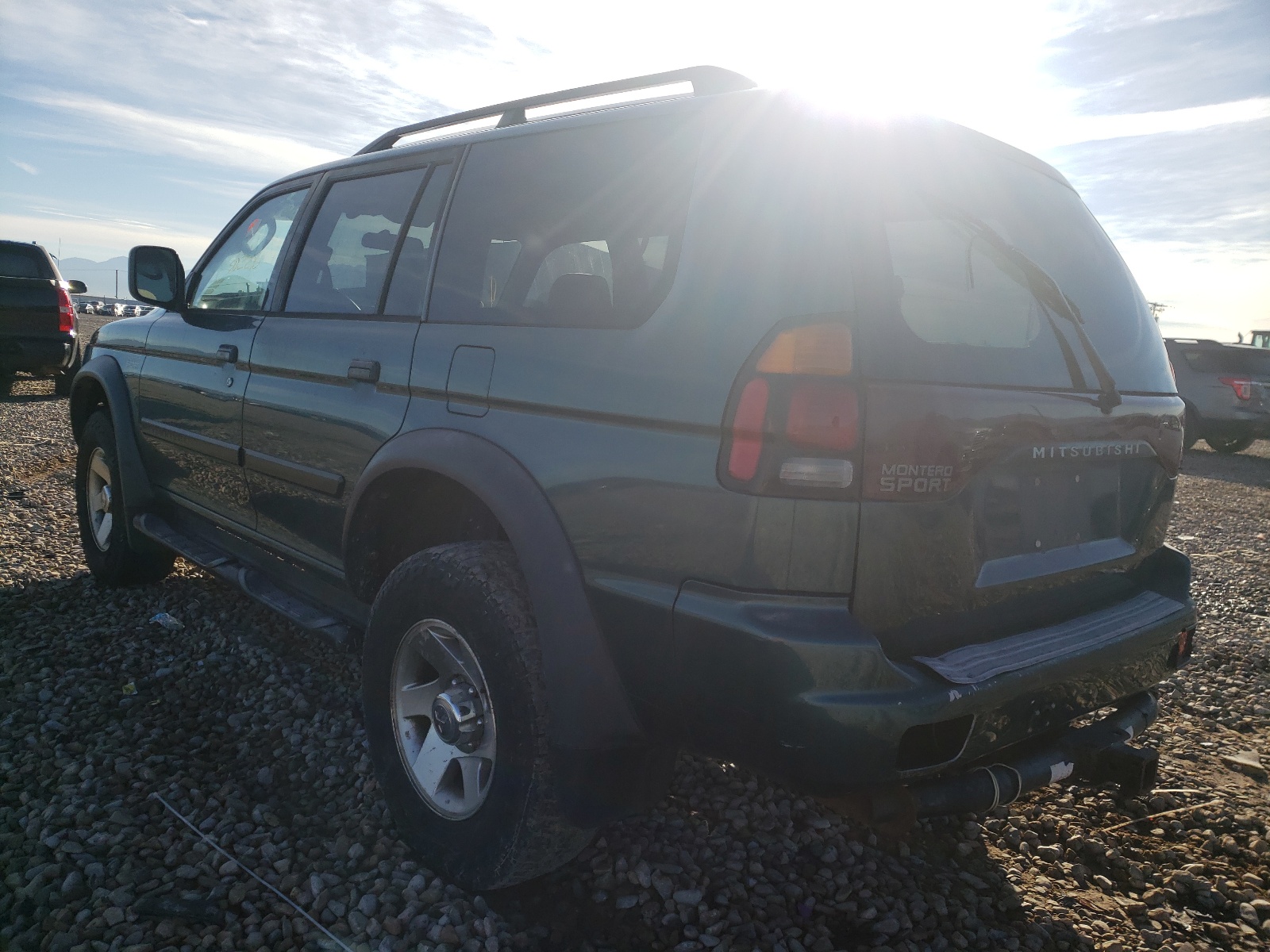 Photo 3 from auction – 2003 MITSUBISHI MONTERO SP with VIN JA4LS21HX3J023088