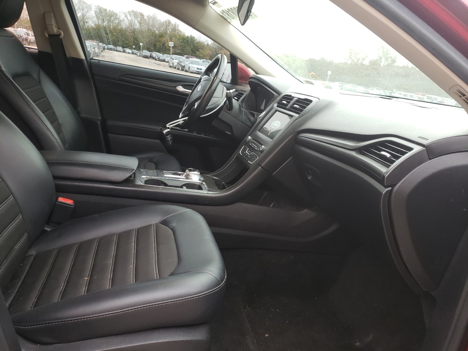 Photo 5 from auction – 2018 FORD FUSION SE with VIN 3FA6P0H76JR114972