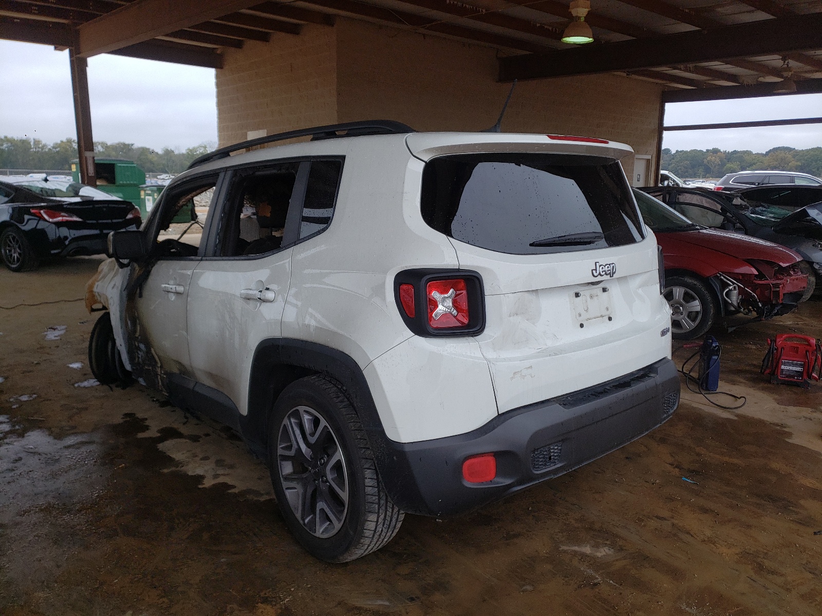 Photo 3 from auction – 2017 JEEP RENEGADE L with VIN ZACCJABB1HPE71529