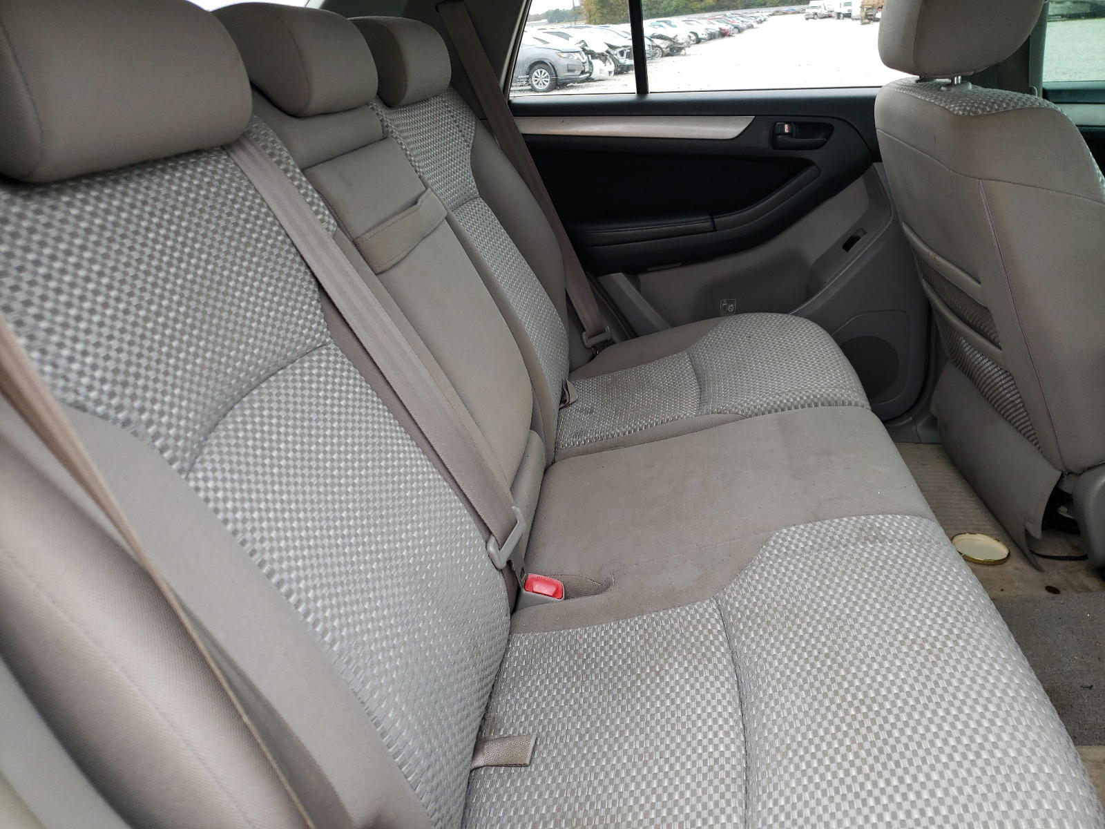 Photo 6 from auction – 2007 TOYOTA 4RUNNER SR with VIN JTEBU14R970117996