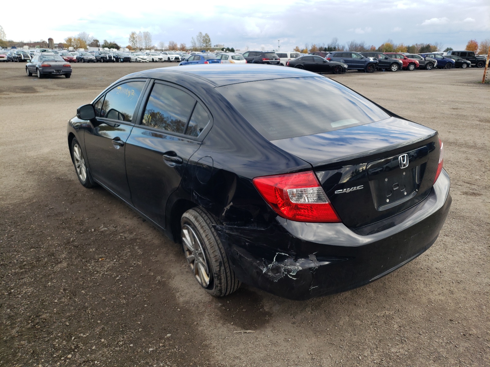 Photo 3 from auction – 2012 HONDA CIVIC LX with VIN 2HGFB2F51CH110818