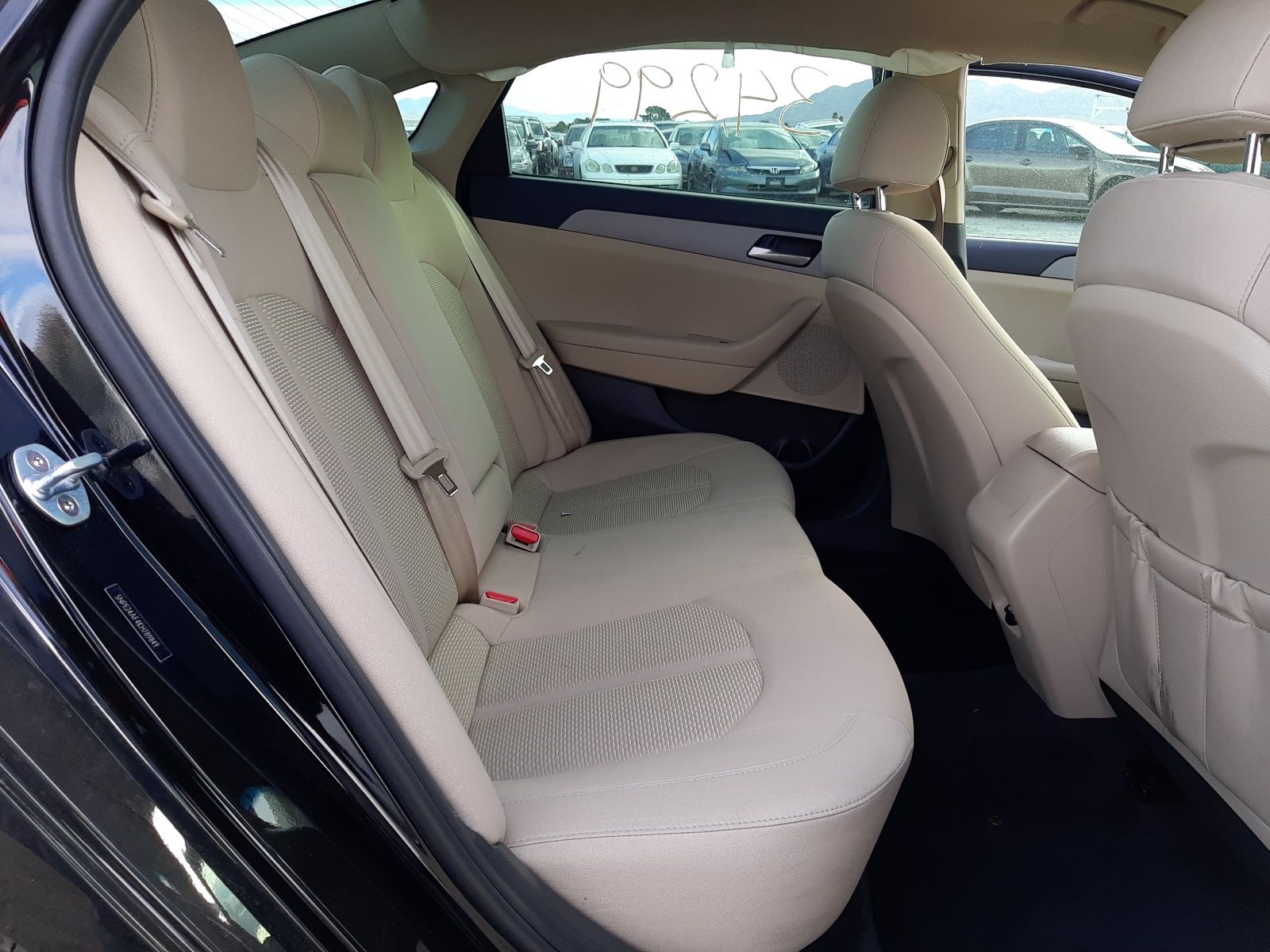 Photo 6 from auction – 2019 HYUNDAI SONATA SE with VIN 5NPE24AF4KH789849