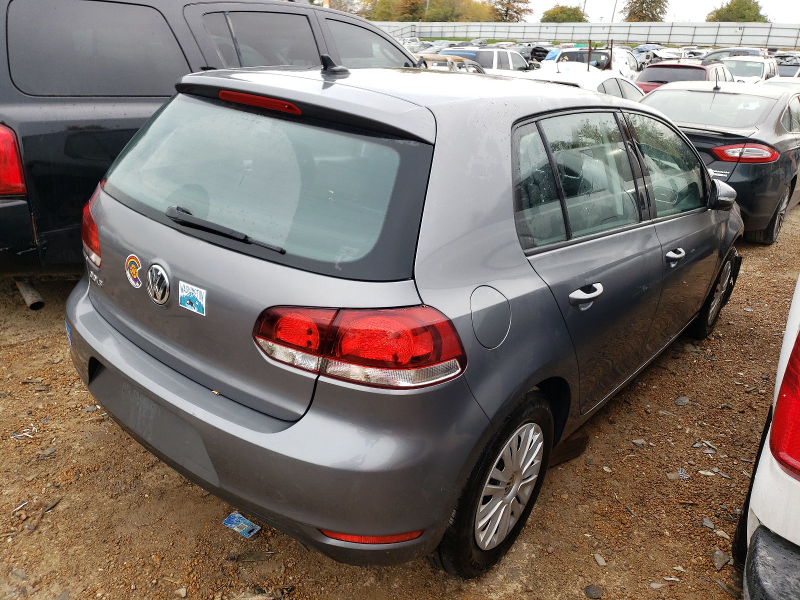 Photo 4 from auction – 2012 VOLKSWAGEN GOLF with VIN WVWDB7AJ1CW283893