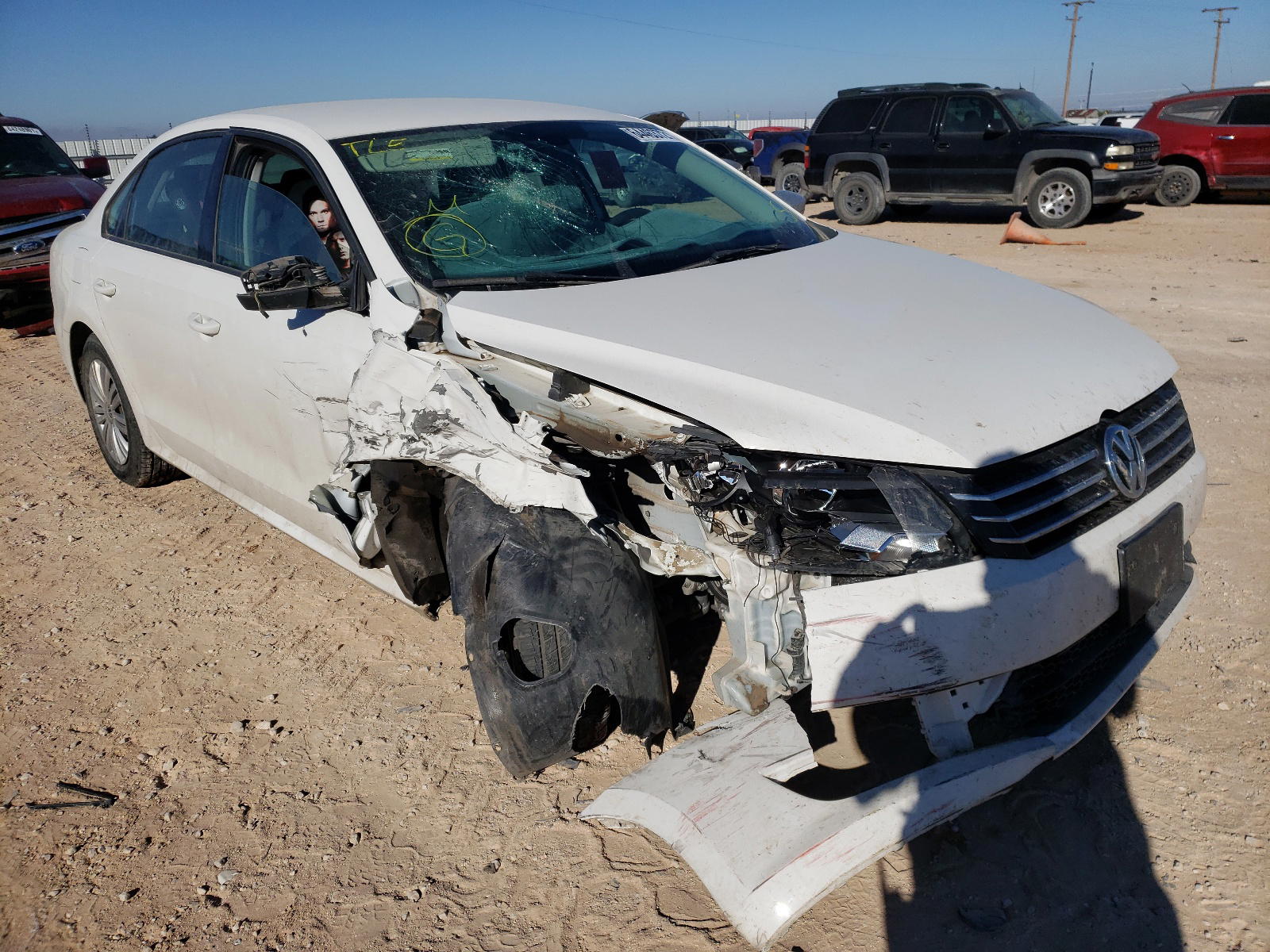 VOLKSWAGEN PASSAT S 2014 with VIN 1VWAP7A39EC002415 - Photo from auction