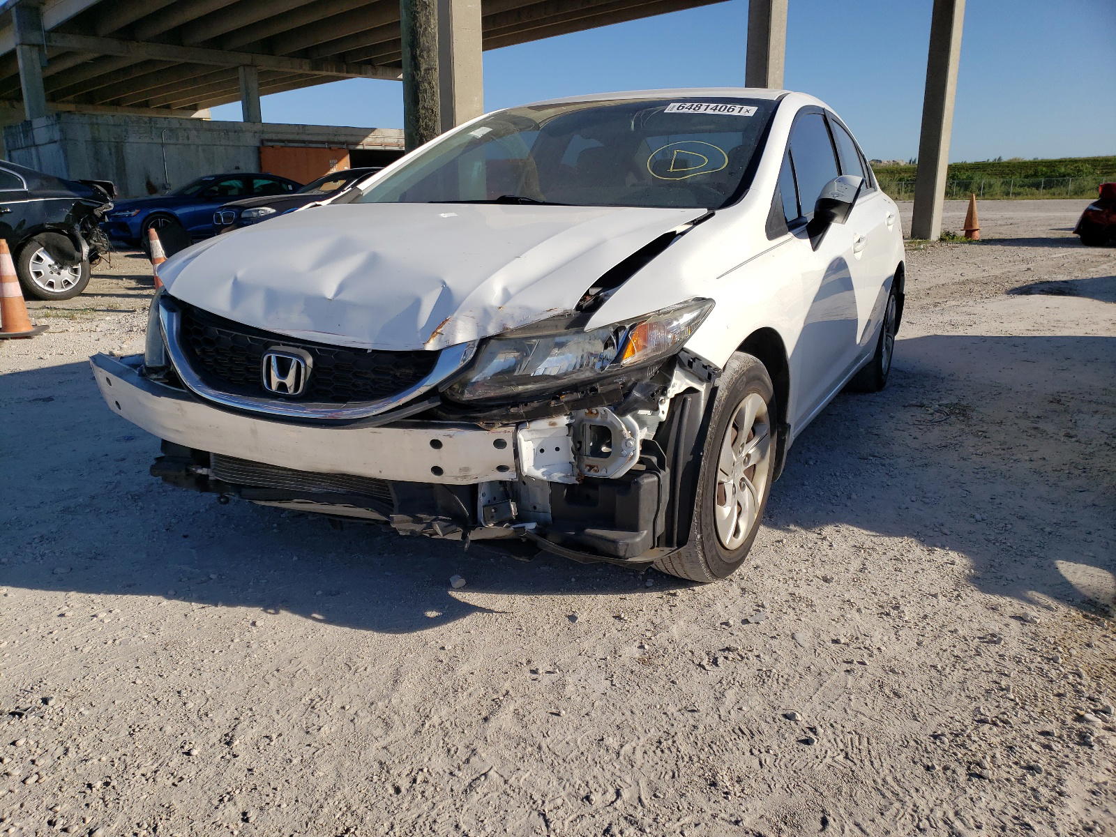 Photo 2 from auction – 2014 HONDA CIVIC LX with VIN 19XFB2F52EE014452