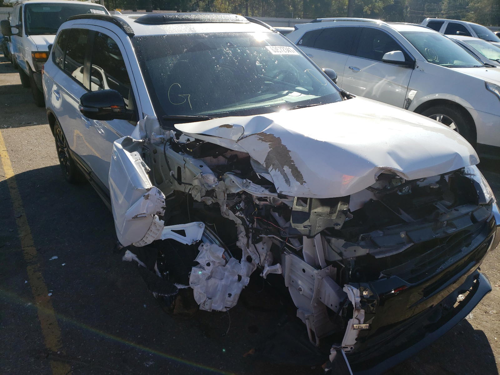 Photo 9 from auction – 2018 MITSUBISHI OUTLANDER with VIN JA4AD3A39JZ020113