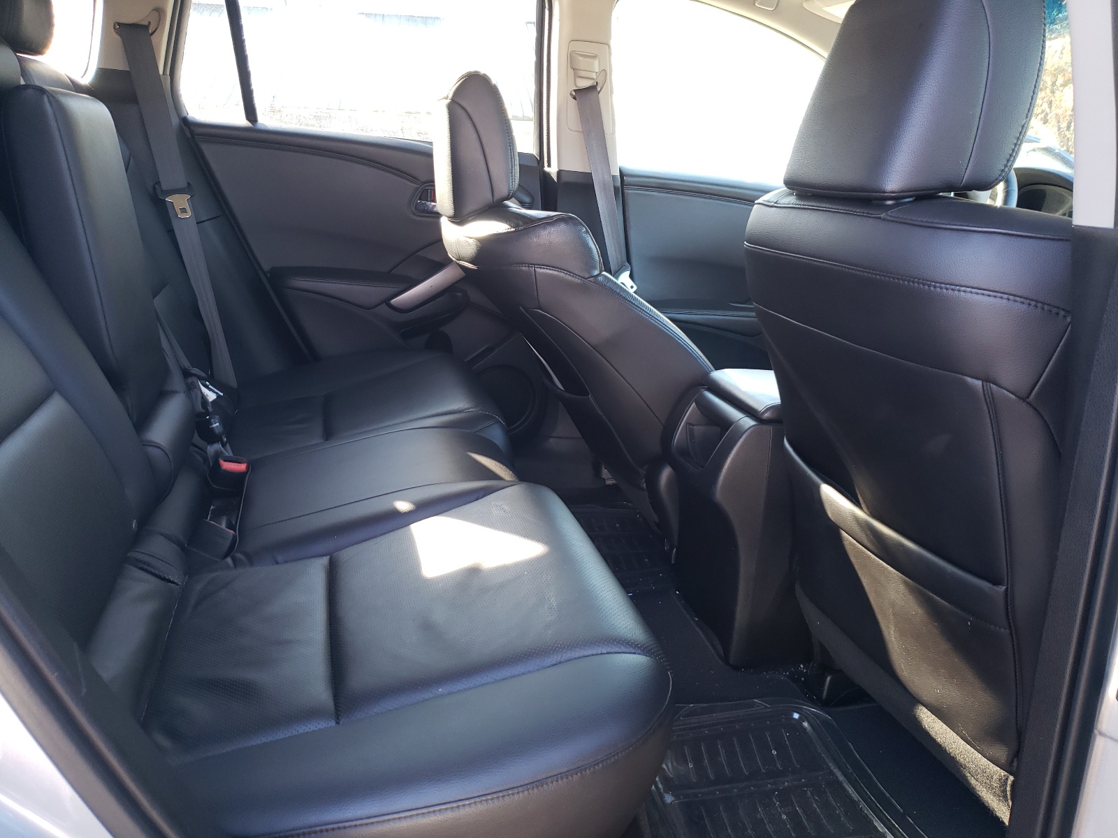 Photo 6 from auction – 2015 ACURA RDX with VIN 5J8TB4H38FL026318