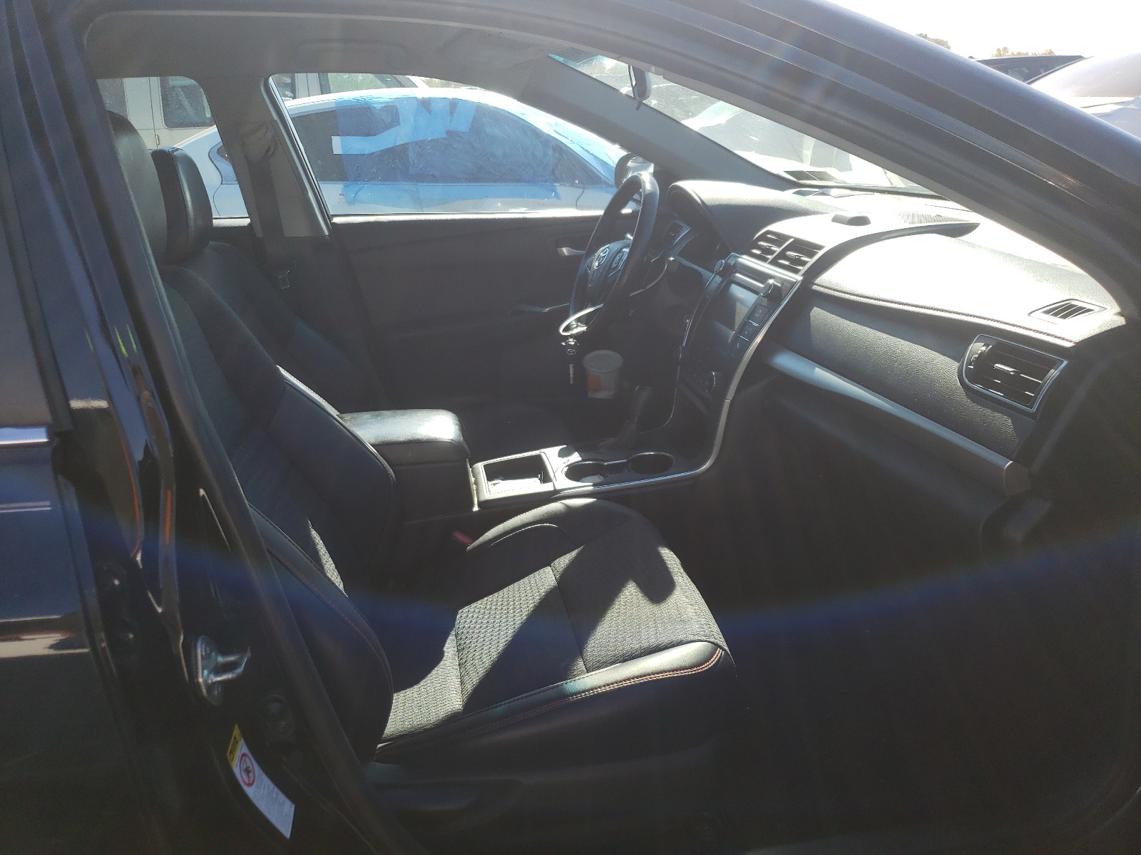 Photo 5 from auction – 2015 TOYOTA CAMRY LE with VIN 4T1BF1FK6FU100851
