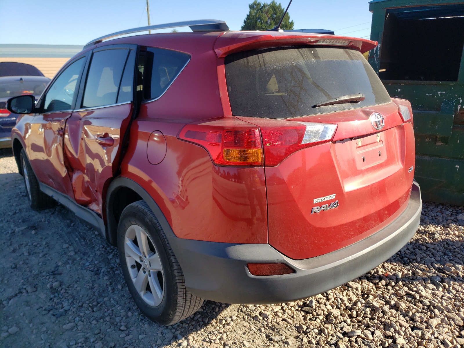 Photo 3 from auction – 2014 TOYOTA RAV4 XLE with VIN 2T3WFREVXEW127813