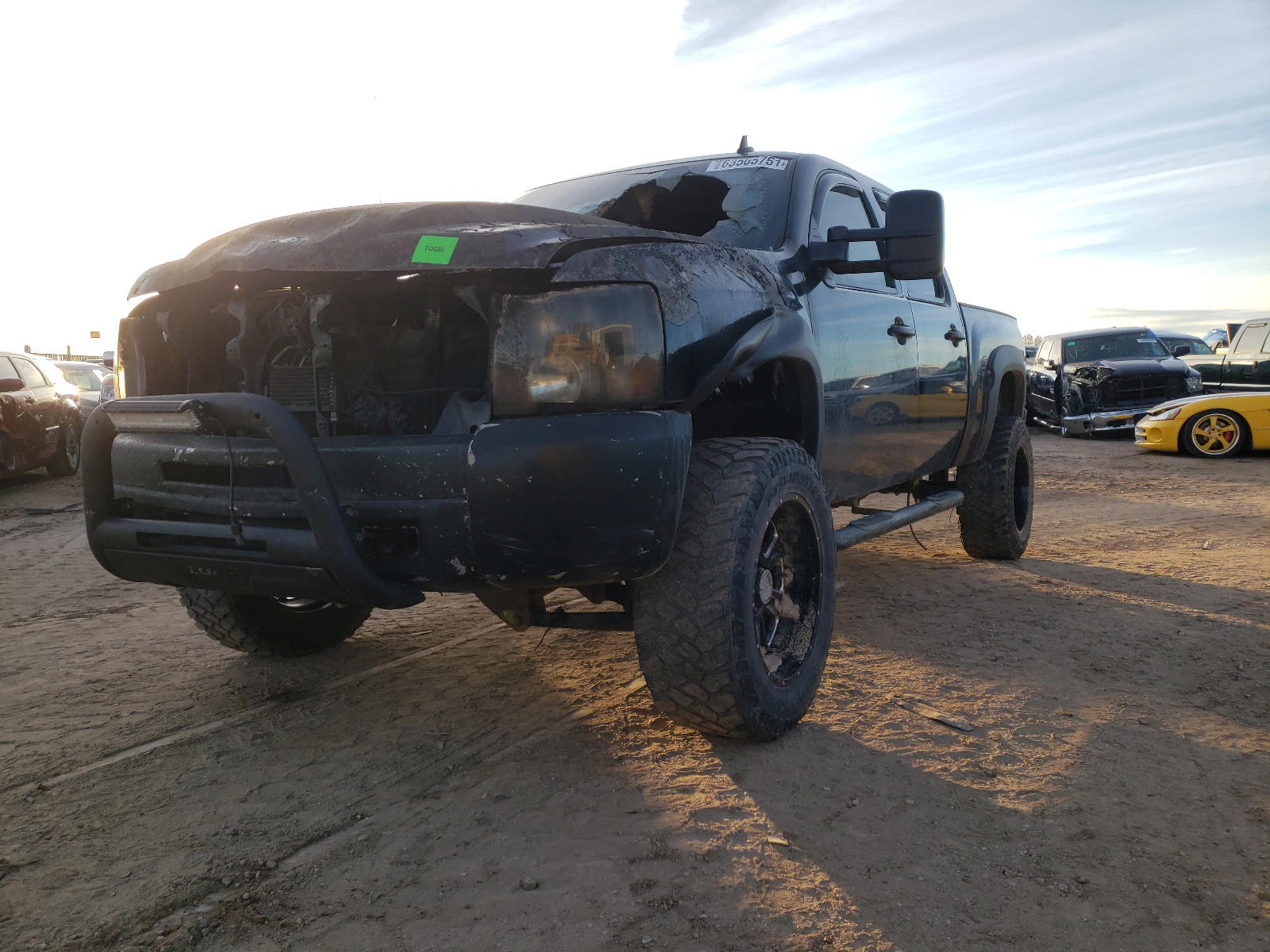 Photo 2 from auction – 2013 CHEVROLET SILVERADO with VIN 3GCPKSE79DG157232