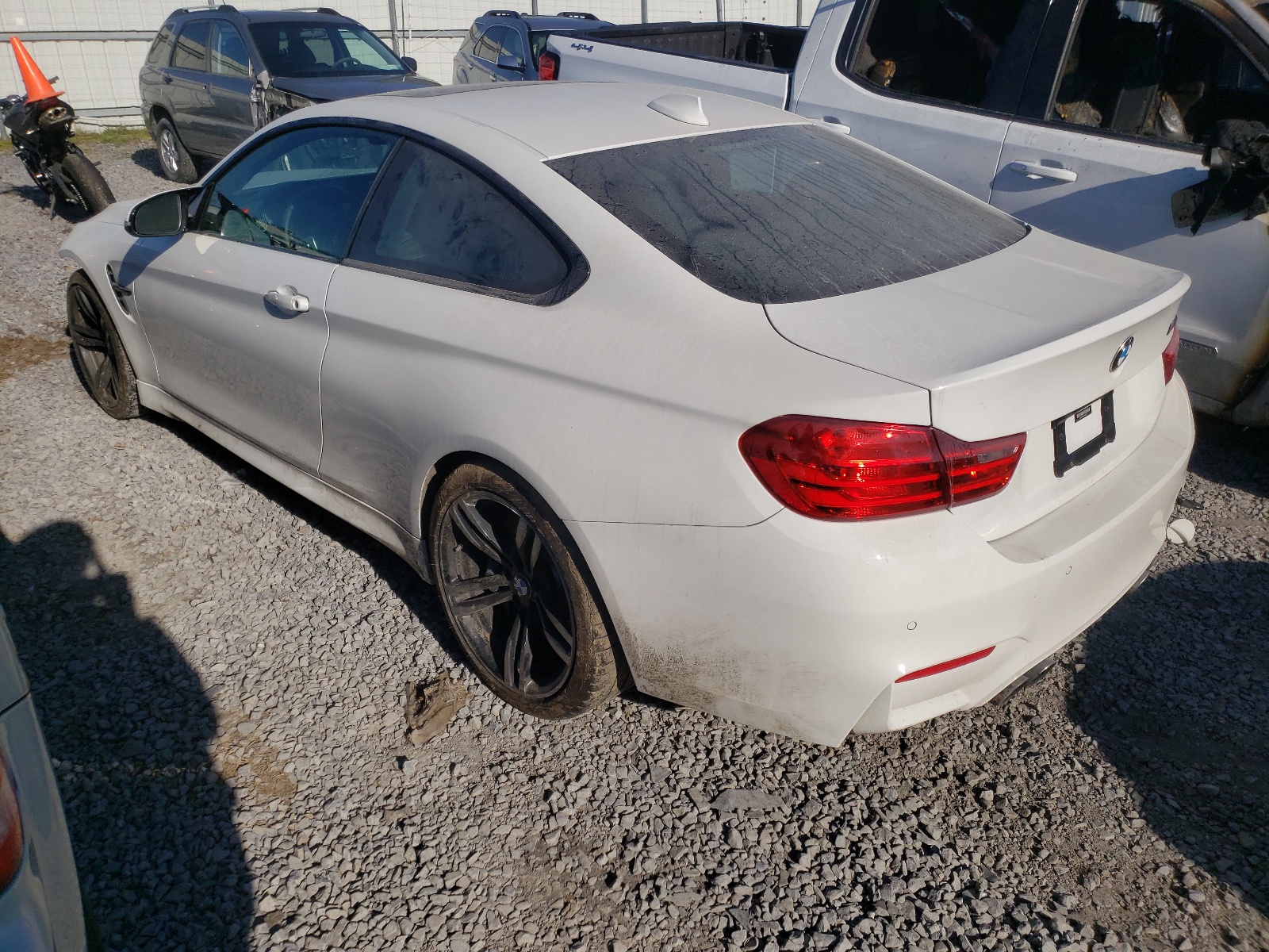 Photo 3 from auction – 2015 BMW M4 with VIN WBS3R9C56FK332397