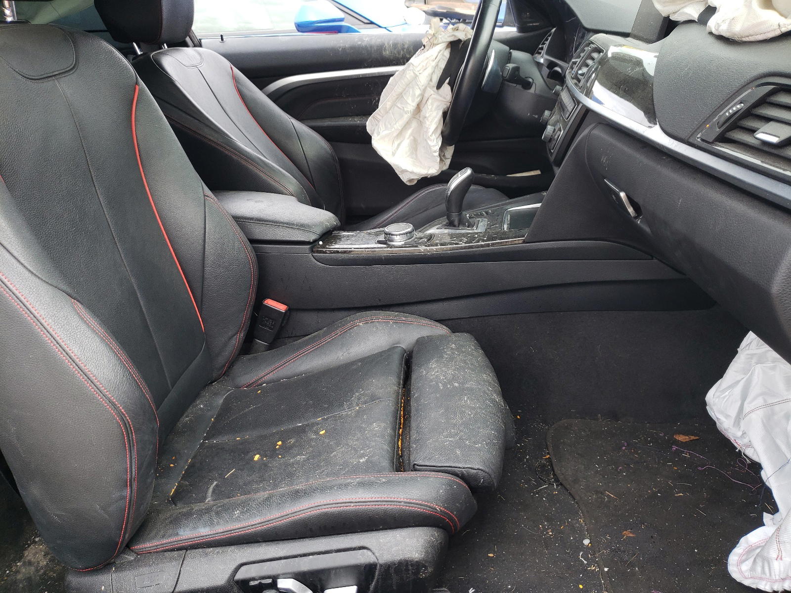 Photo 5 from auction – 2017 BMW 440I with VIN WBA4P1C53HK522032