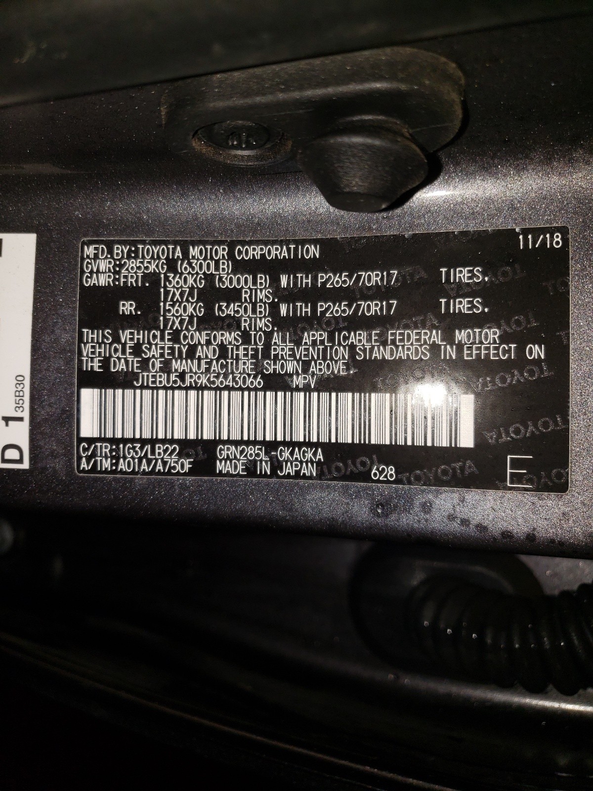 Photo 10 from auction – 2019 TOYOTA 4RUNNER SR with VIN JTEBU5JR9K5643066