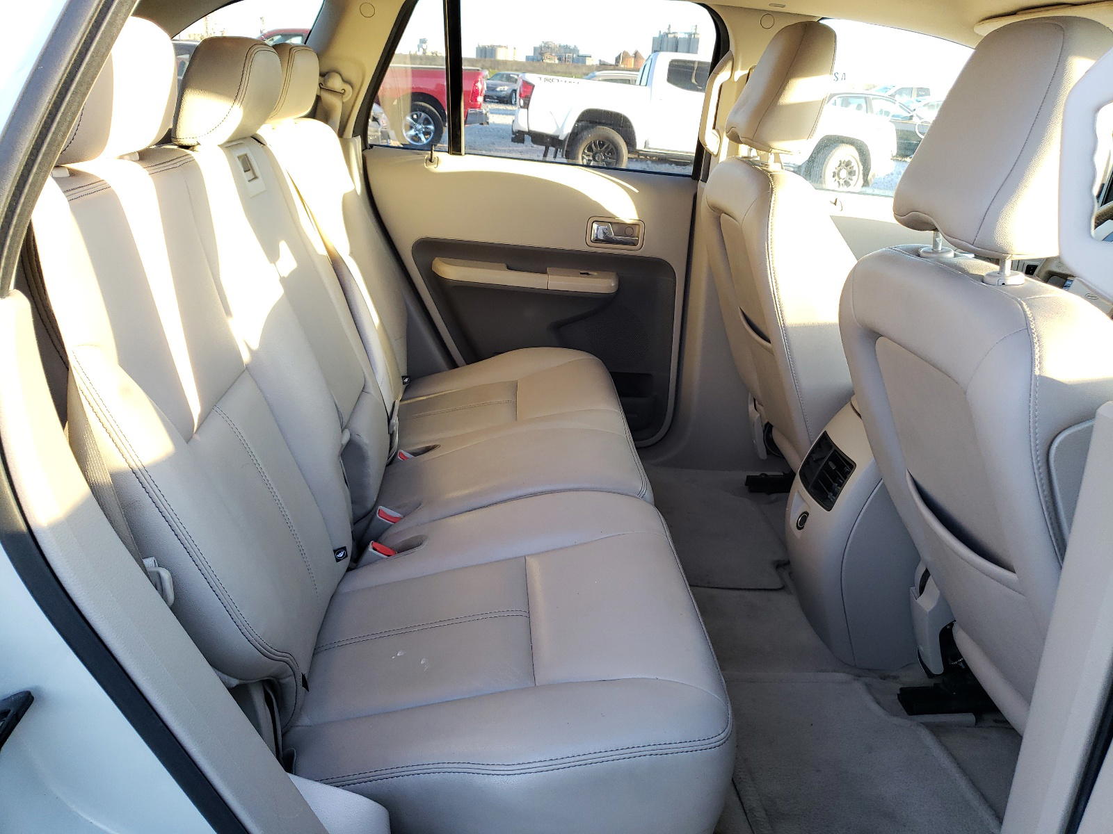 Photo 6 from auction – 2007 FORD EDGE SEL P with VIN 2FMDK39C57BB71972