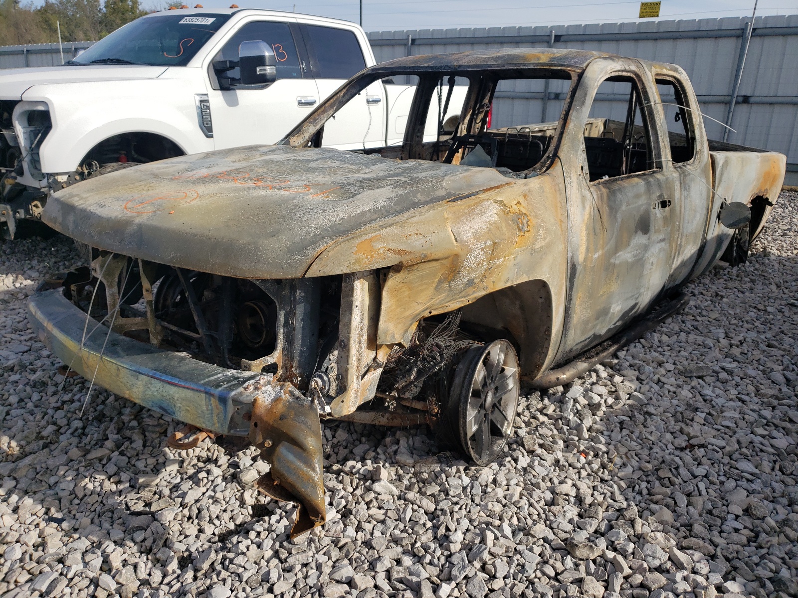 Photo 2 from auction – 2008 CHEVROLET SILVERADO with VIN 1GCEK19C98Z160355
