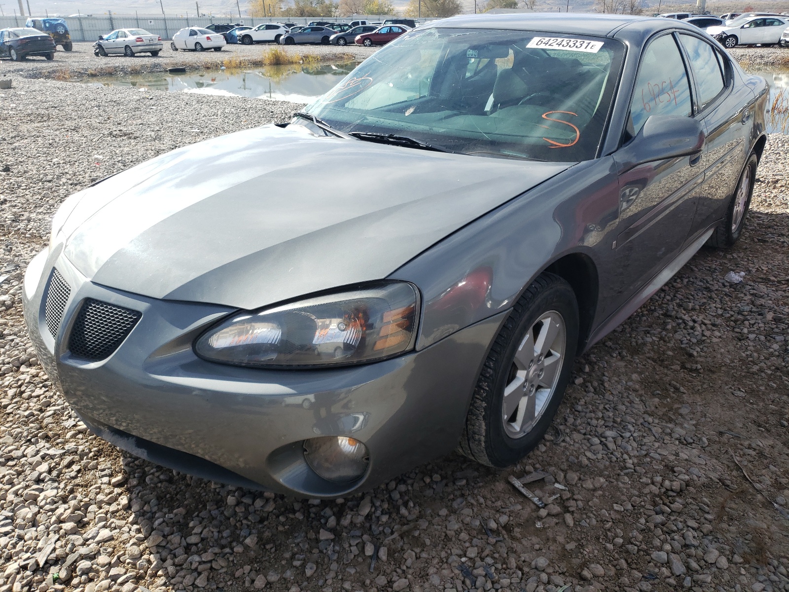 Photo 2 from auction – 2007 PONTIAC GRAND PRIX with VIN 2G2WP552271237041