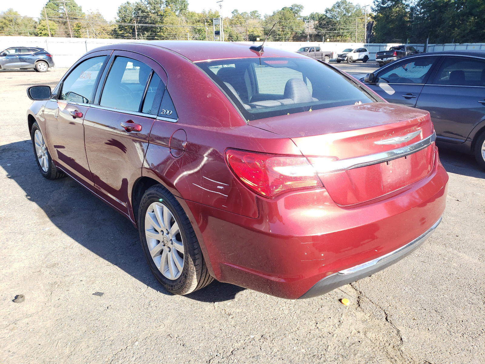 Photo 3 from auction – 2013 CHRYSLER 200 TOURIN with VIN 1C3CCBBB3DN593834