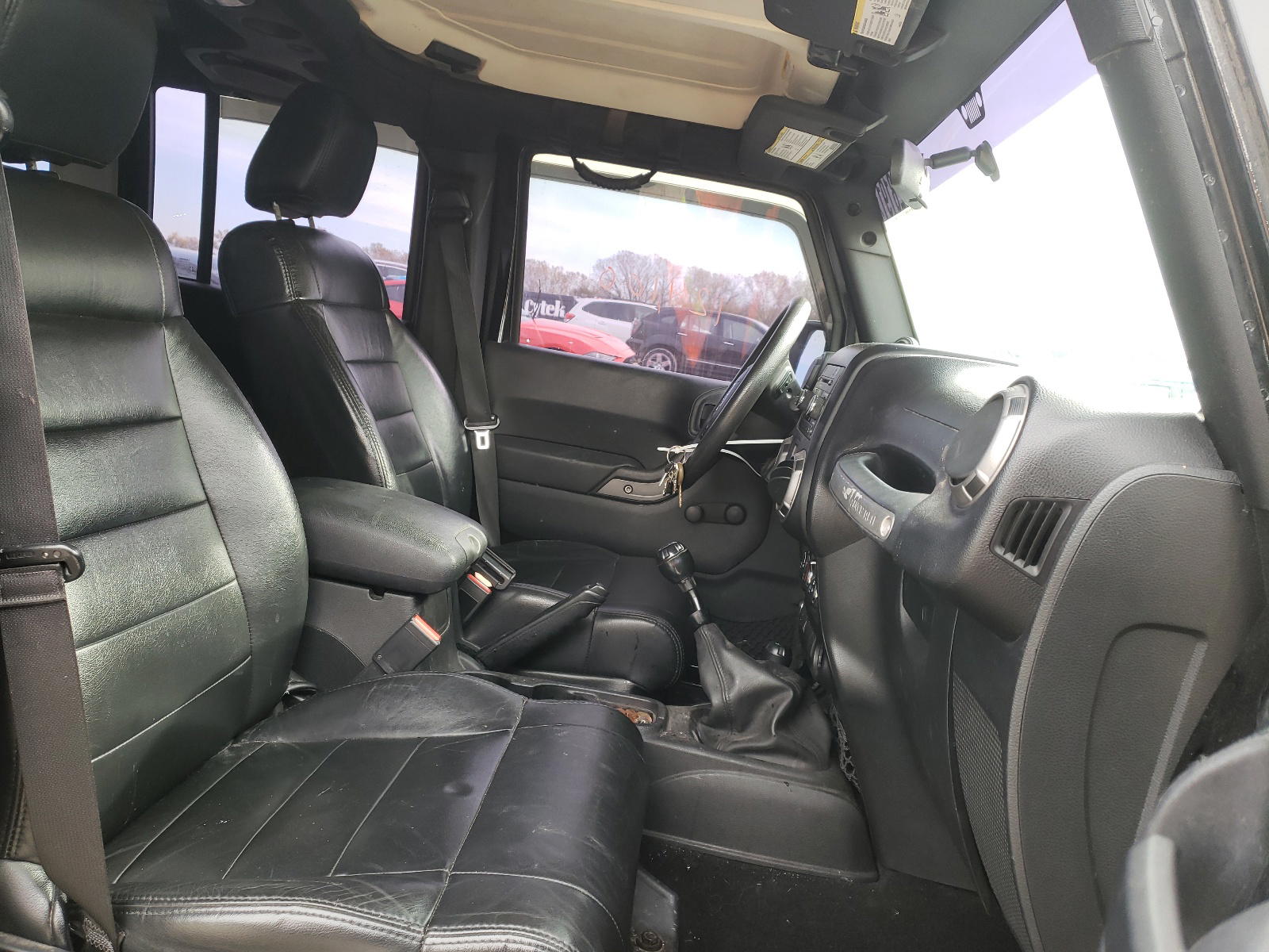 Photo 5 from auction – 2011 JEEP WRANGLER U with VIN 1J4BA3H18BL522021