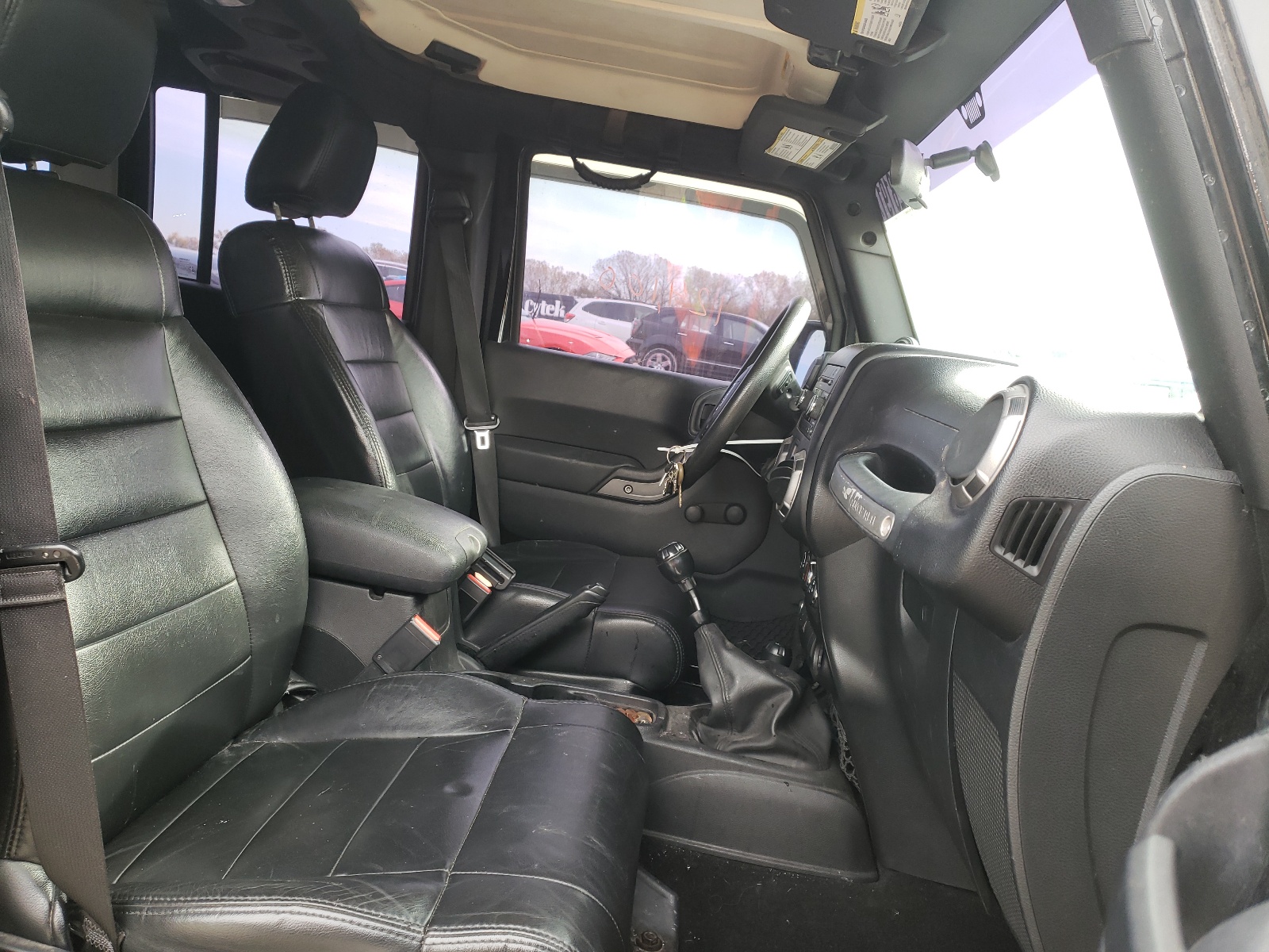 Zdjęcie 5 z aukcji – 2011 JEEP WRANGLER U z VIN 1J4BA3H18BL522021