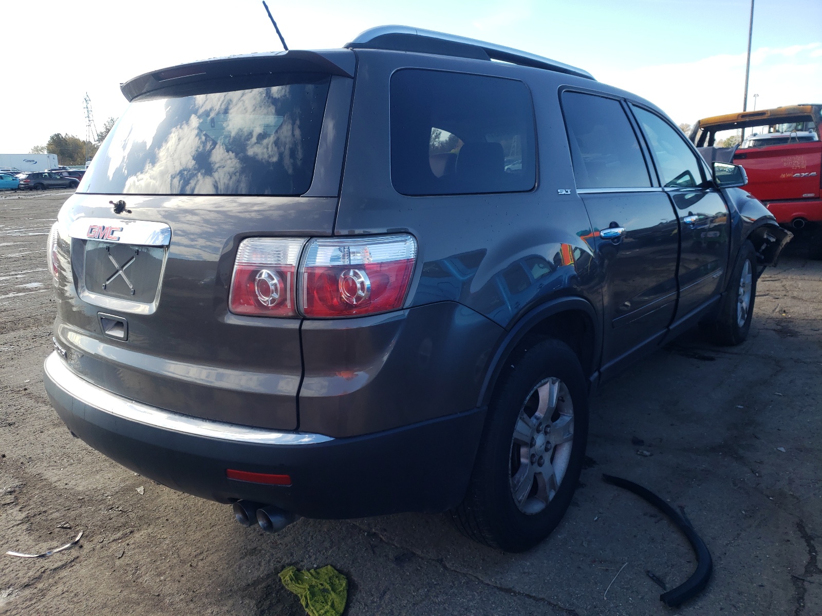 Photo 4 from auction – 2007 GMC ACADIA SLT with VIN 1GKER23717J116400