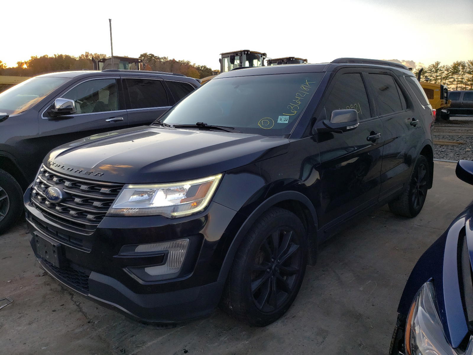Photo 2 from auction – 2017 FORD EXPLORER X with VIN 1FM5K8D83HGC17071