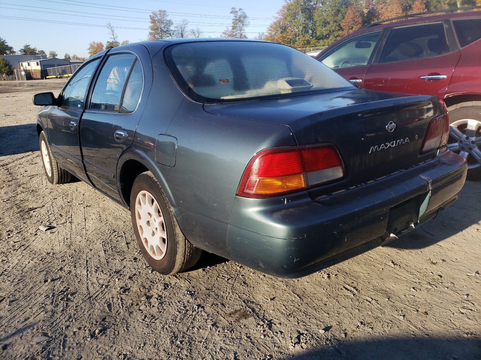 Photo 3 from auction – 1997 NISSAN MAXIMA GLE with VIN JN1CA21D0VT862635