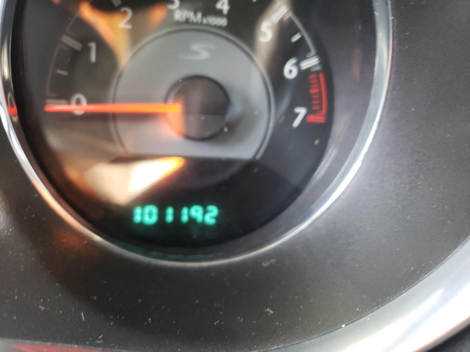 Photo 8 from auction – 2014 CHRYSLER 200 LIMITE with VIN 1C3CCBCG0EN164131