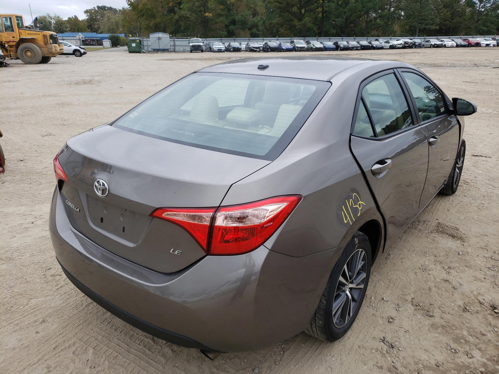 Photo 4 from auction – 2018 TOYOTA COROLLA L with VIN 2T1BURHEXJC057461