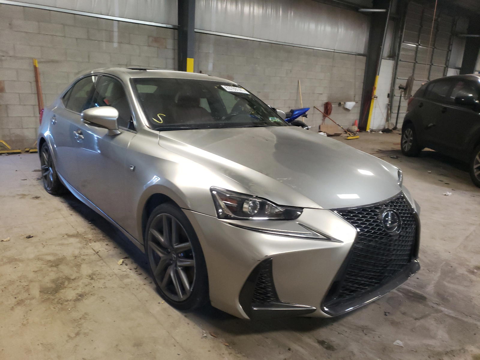 LEXUS IS 300 2017 with VIN JTHCM1D22H5021593 - Photo from auction