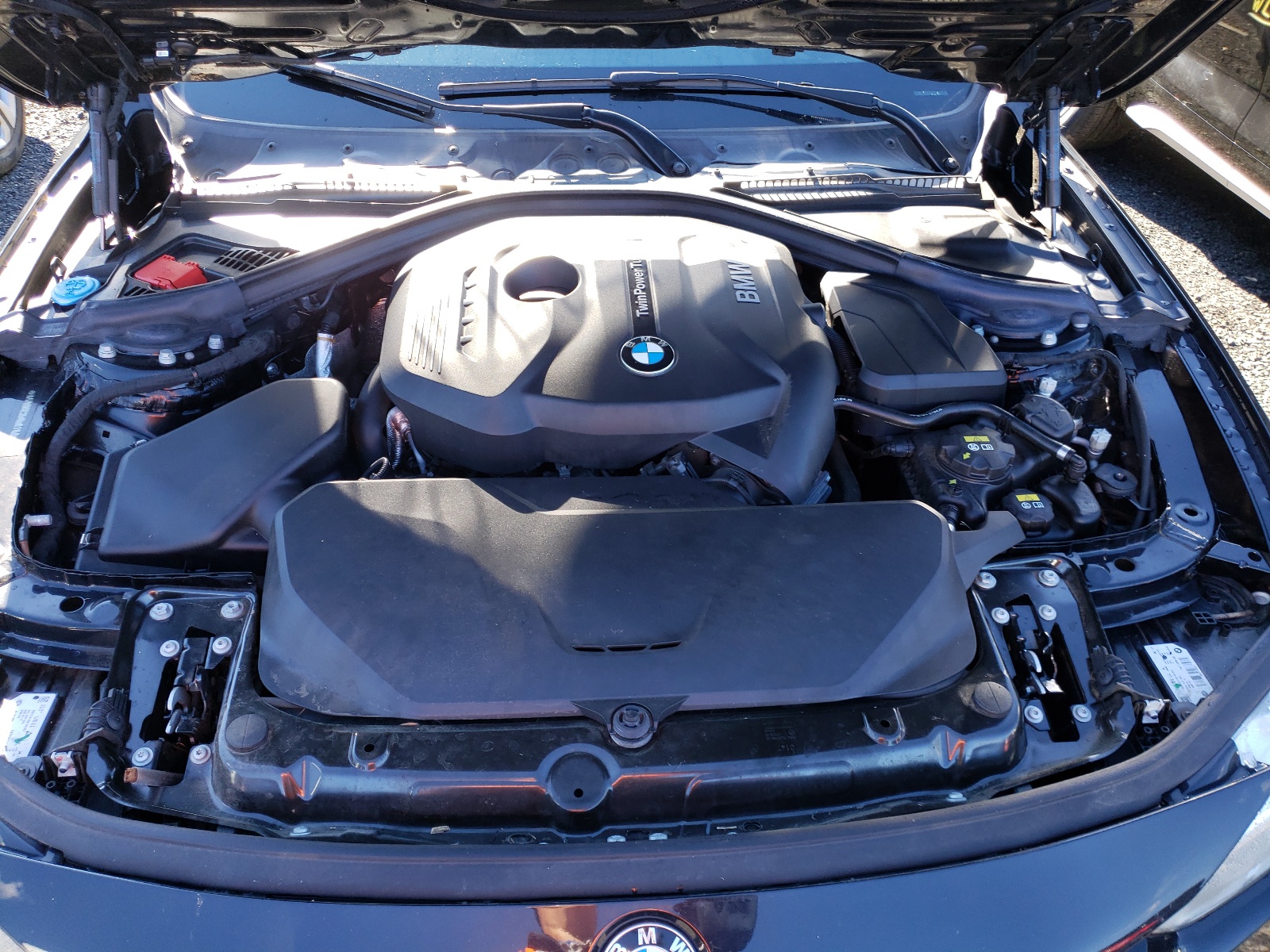 Photo 7 from auction – 2017 BMW 330 XI with VIN WBA8D9G35HNU63159