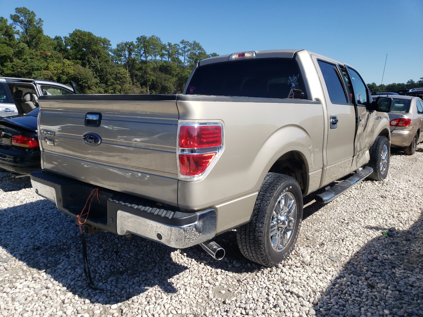 Photo 4 from auction – 2009 FORD F150 SUPER with VIN 1FTRW12839FB25597