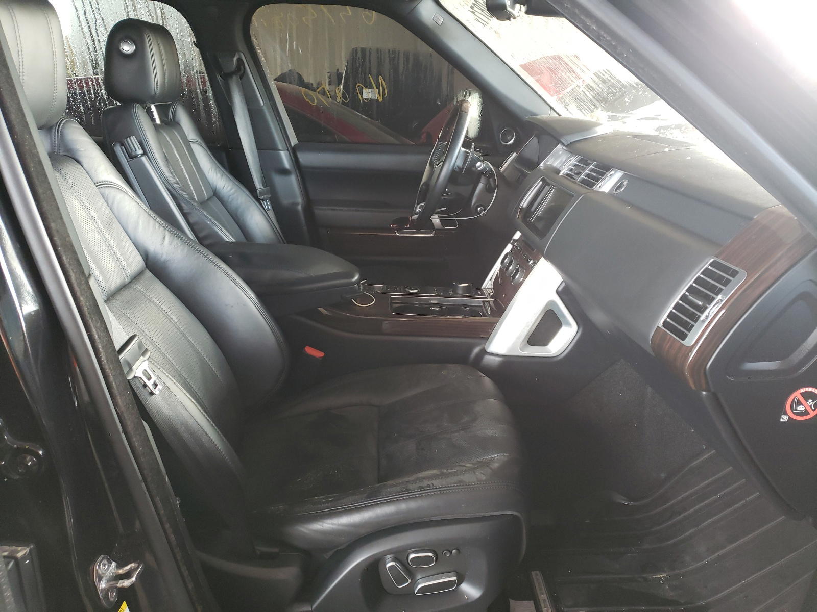Photo 5 from auction – 2015 LAND ROVER RANGE ROVE with VIN SALGS2TF1FA243039