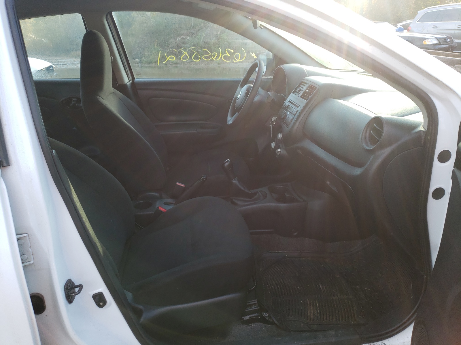 Photo 5 from auction – 2014 NISSAN VERSA S with VIN 3N1CN7AP7EL813061