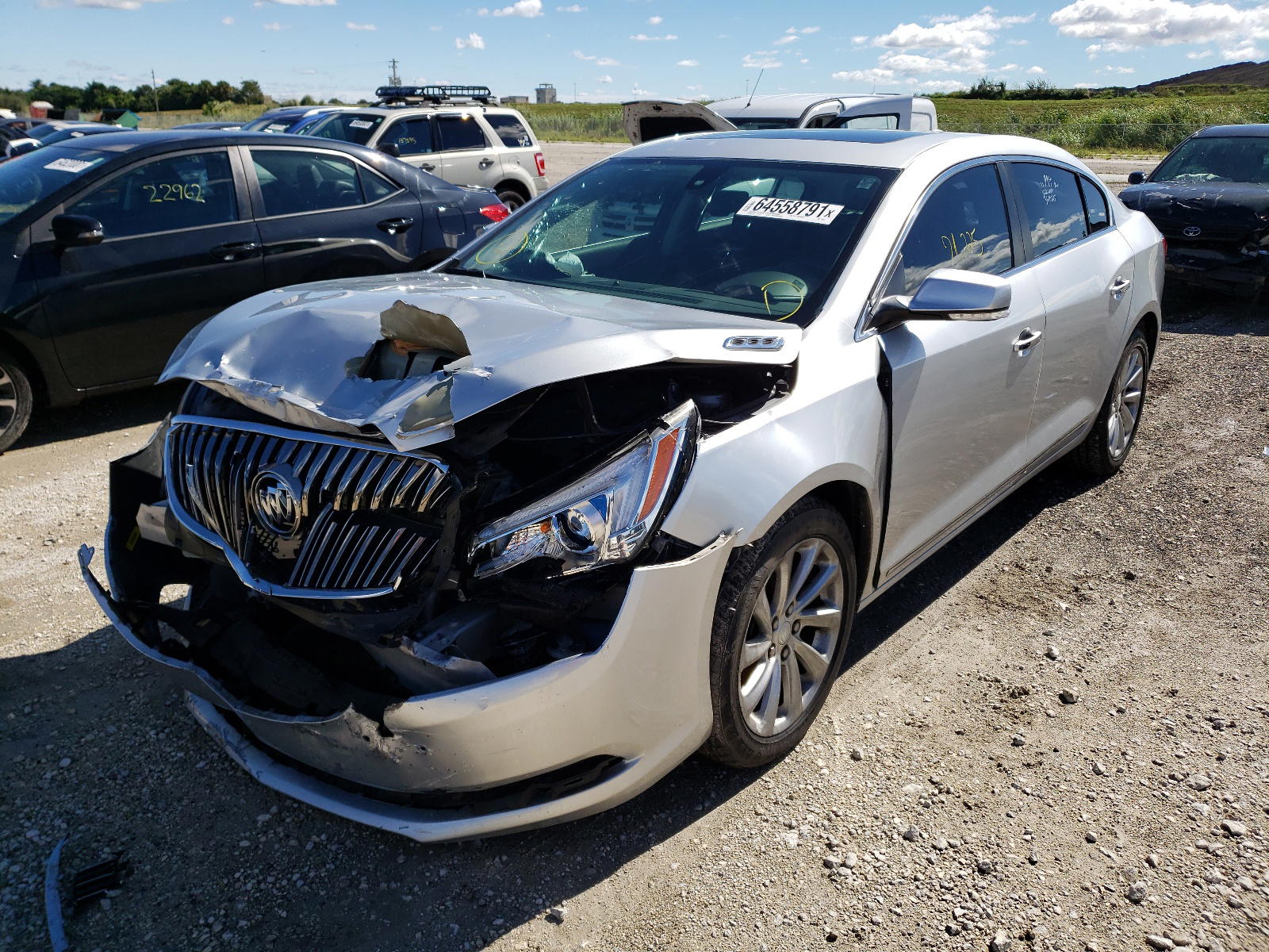 Photo 2 from auction – 2016 BUICK LACROSSE with VIN 1G4GB5G35GF123317
