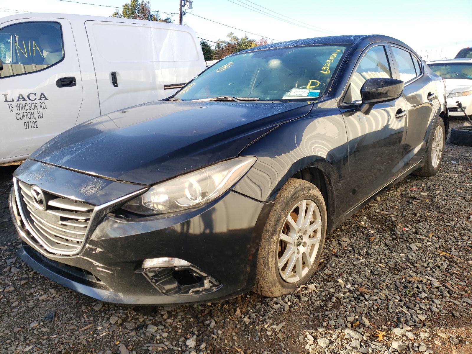 Photo 2 from auction – 2014 MAZDA 3 TOURING with VIN JM1BM1V78E1105363