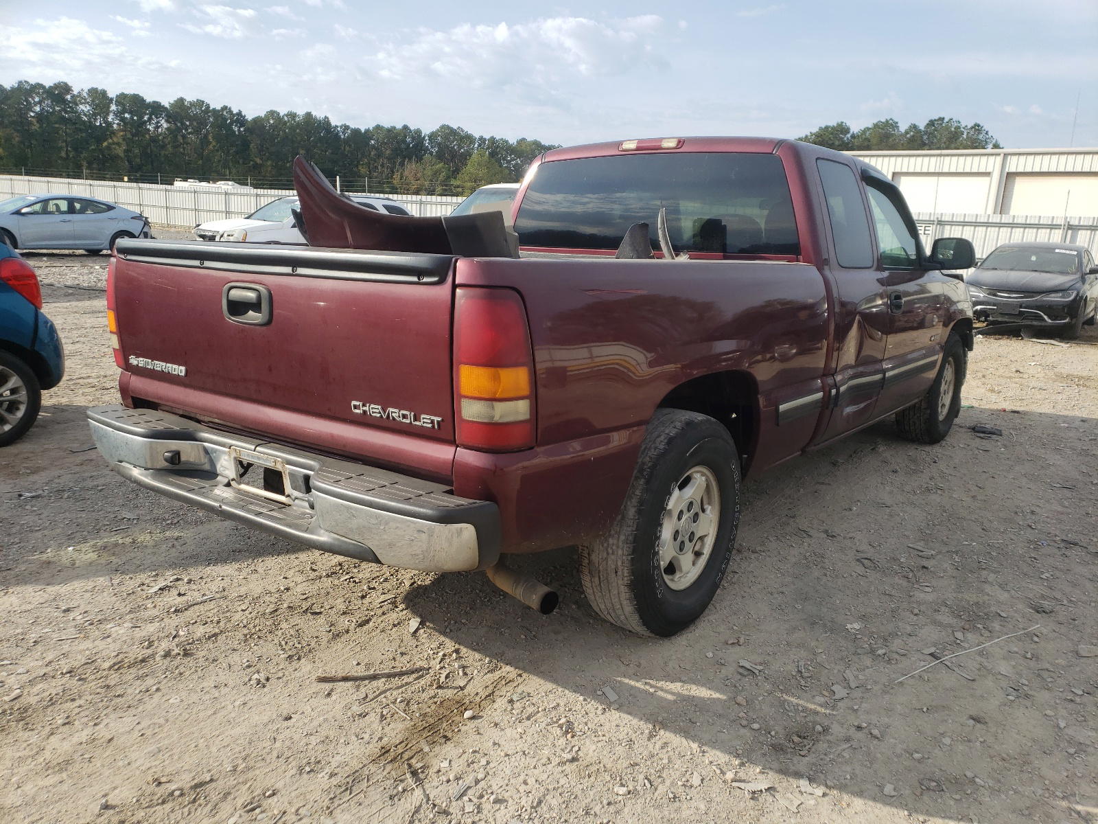 Photo 4 from auction – 2002 CHEVROLET SILVERADO with VIN 2GCEC19VX21421913